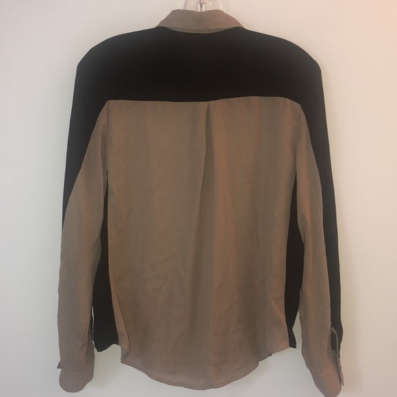 SMALL CECICE BUTTON DOWN BLACK AND BROWN LONG SLEEVE TOP - Picture 5 of 5